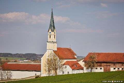 Gemeinde Massing Landkreis Rottal-Inn Anzenberg Wallfahrtskirche Mariä Heimsuchung (Dirschl Johann) Deutschland PAN